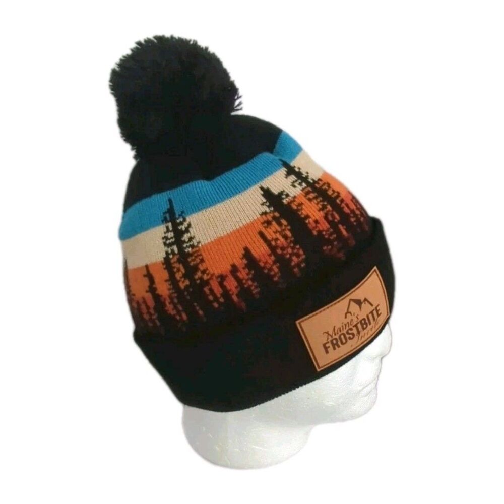 LOCALE Beanie Maine's Frostbite Invite Outdoors TRees Stocking Cap Pom